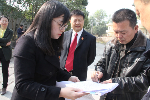 C:\Users\Administrator\Desktop\IMG_9283_副本.jpg
