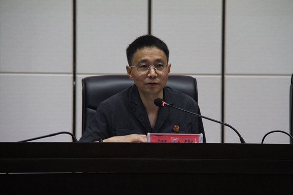 党组书记讲党课_副本.jpg