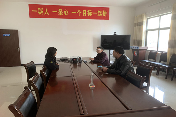 郭院长走访中燃_副本.jpg
