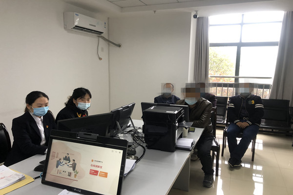 调解现场2_副本.jpg