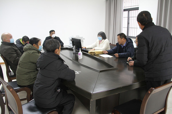 兑付现场1.jpg