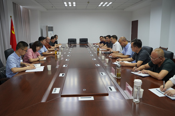 座谈会_副本.jpg