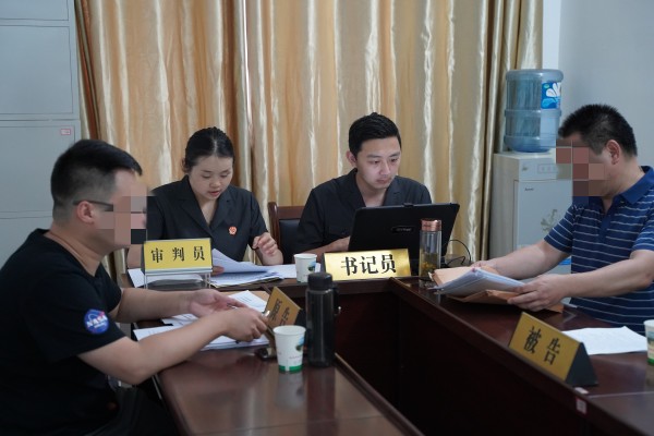 花林寺镇巡回审判点调解1已修改.jpg